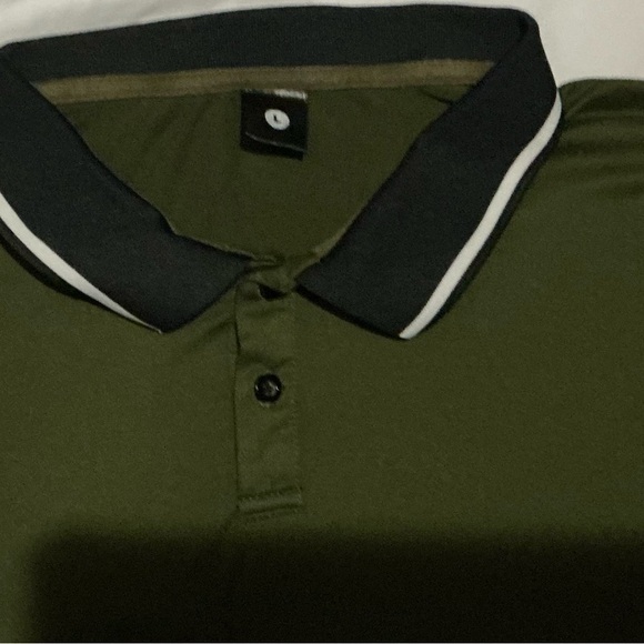 Men's Green Polo Shirt with Black Collar - Picture 2 of 3